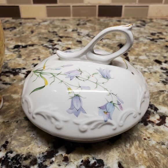 Crown Dorset Seasons Teapot Lady in Yellow Dress Staffordshire England - Picture 7 of 12